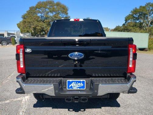 2026 Ford F-350 Lariat Super Duty