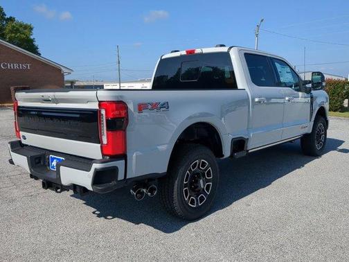 2025 Ford F-350 Platinum