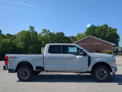 2025 Ford F-350 Platinum