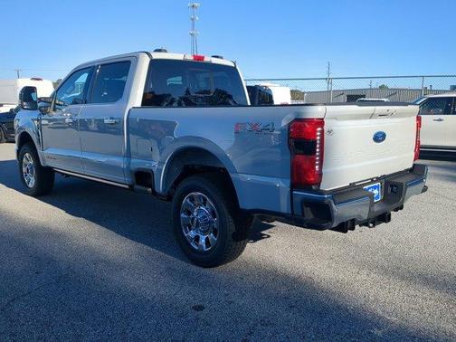2026 Ford F-350 Lariat Super Duty
