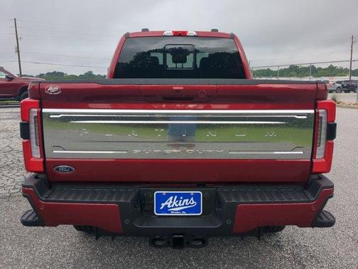 2025 Ford F-350 Platinum