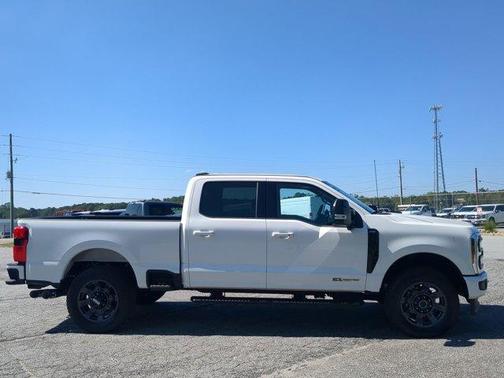 2024 Ford F-350 Lariat Super Duty