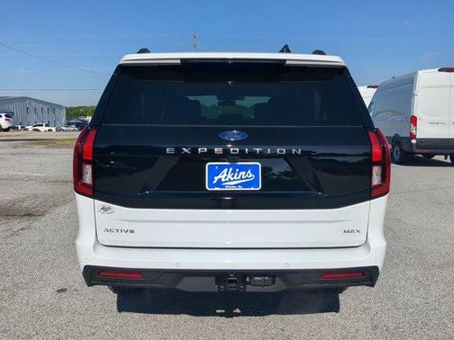 Oxford White 2026 Ford Expedition Max Active