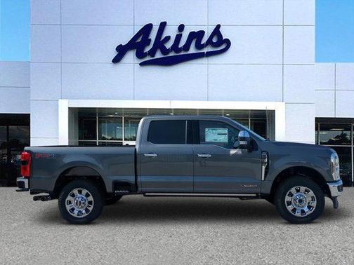 2026 Ford F-250 Lariat
