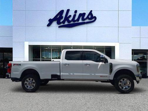 2024 Ford F-350 Lariat Super Duty