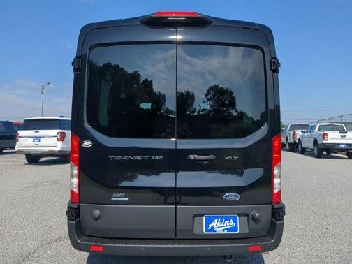 2025 Ford Transit-350 XLT