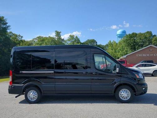 2025 Ford Transit-350 XLT