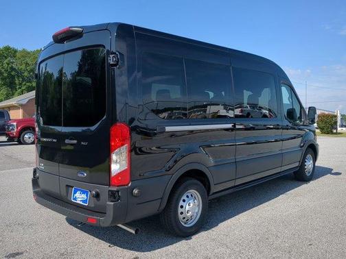 2025 Ford Transit-350 XLT
