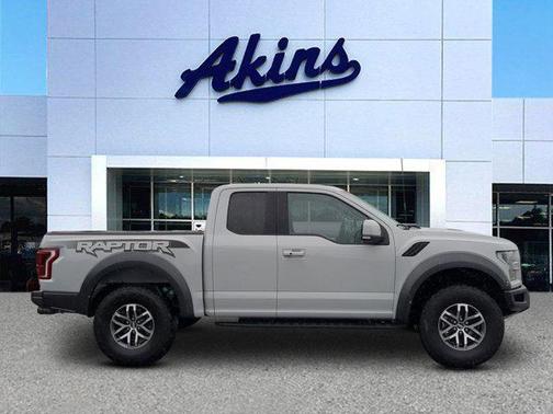 2017 Ford F-150 Raptor
