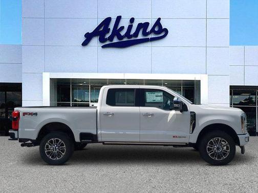 2025 Ford F-350 Platinum