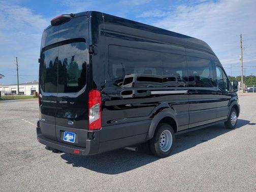 2025 Ford Transit-350 XLT