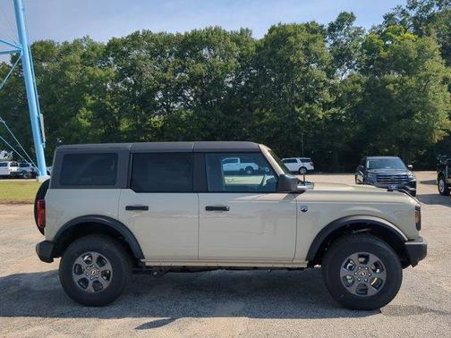 Desert Sand 2026 Ford Bronco Big Bend