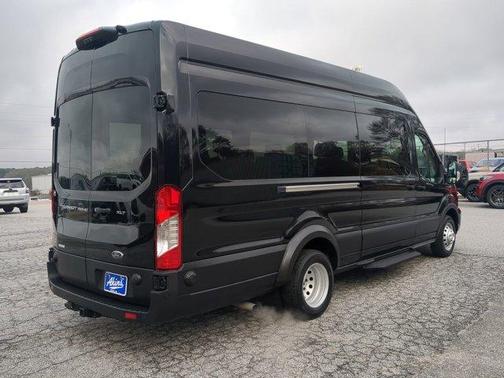 2024 Ford Transit-350 XLT