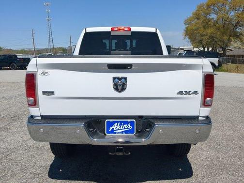 Bright White Clearcoat 2016 RAM 2500 Laramie
