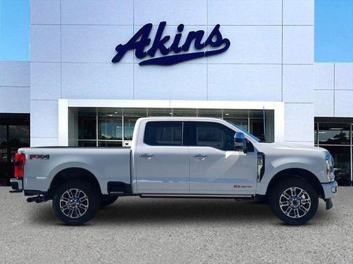 2026 Ford F-250 Platinum
