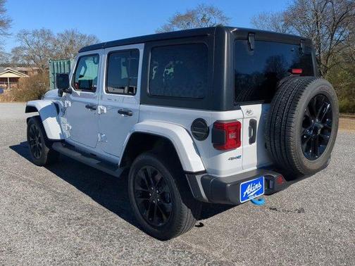 2022 Jeep Wrangler Unlimited 4xe Sahara