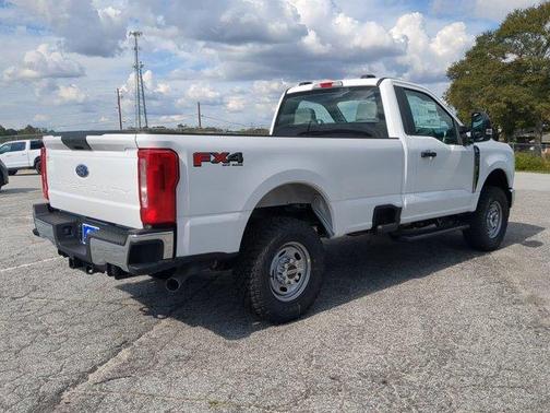 2026 Ford F-250 XL
