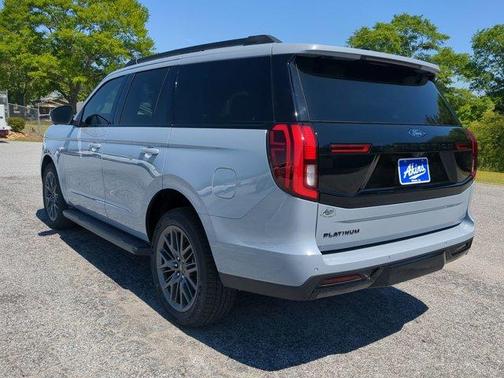 Glacier Gray Metallic 2026 Ford Expedition Platinum