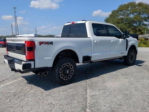 2026 Ford F-350 Platinum