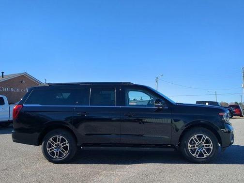 2026 Ford Expedition Max ACTIVE