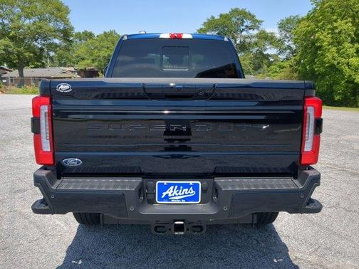 2025 Ford F-350 Platinum
