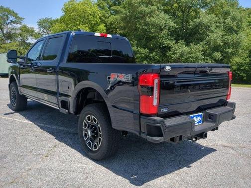 2025 Ford F-350 Platinum