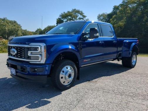 2026 Ford F-450 Platinum