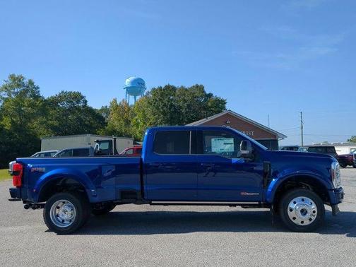 2026 Ford F-450 Platinum