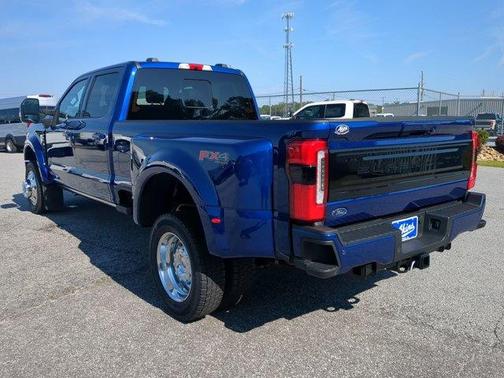 2026 Ford F-450 Platinum