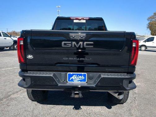 2024 GMC Sierra 2500 Denali Ultimate