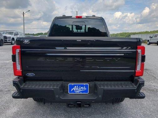 2025 Ford F-350 Platinum