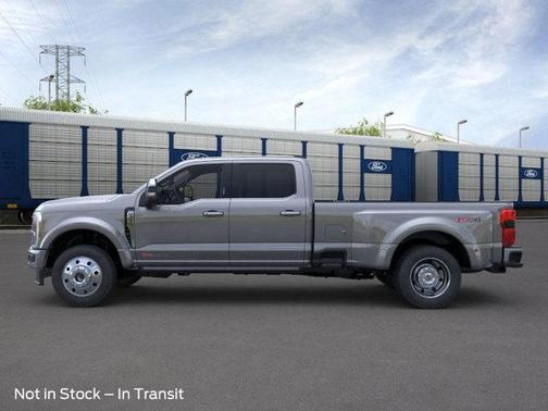 2025 Ford F-450 Lariat