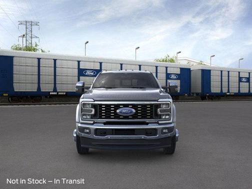 2025 Ford F-450 Lariat