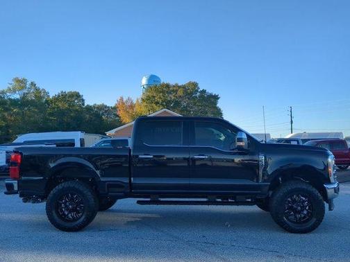 2023 Ford F-250 Lariat