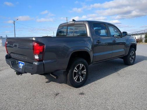 2018 Toyota Tacoma SR