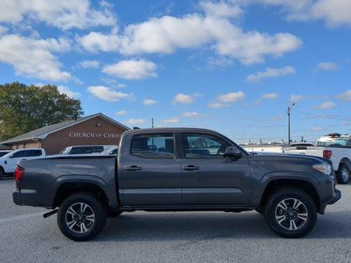 2018 Toyota Tacoma SR