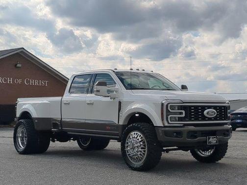 2026 Ford F-450 King Ranch