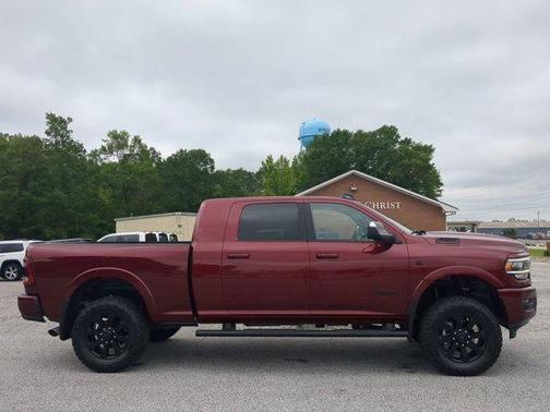 2022 RAM 3500 Laramie