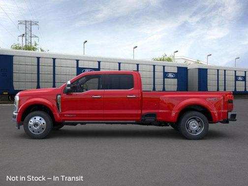 2025 Ford F-450 Lariat