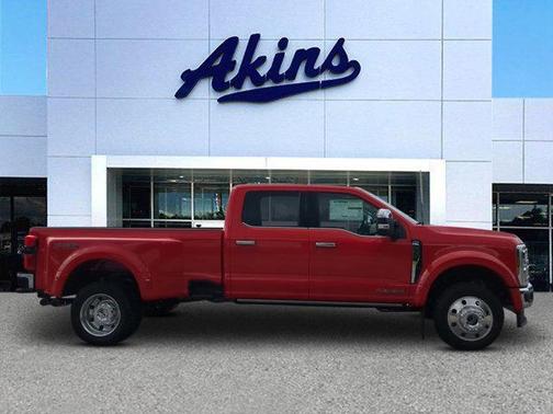 2025 Ford F-450 Lariat