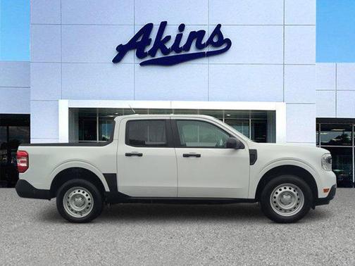 2024 Ford Maverick XL