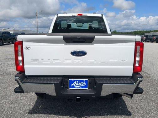2025 Ford F-250 XL