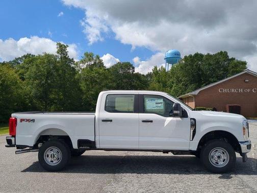 2025 Ford F-250 XL