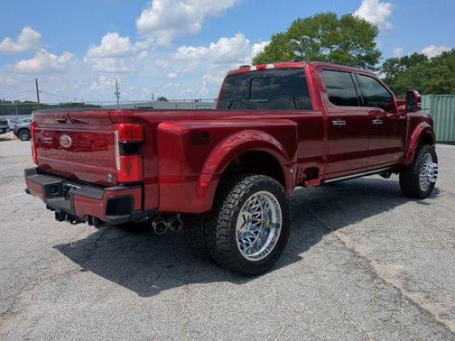 2025 Ford F-450 Lariat