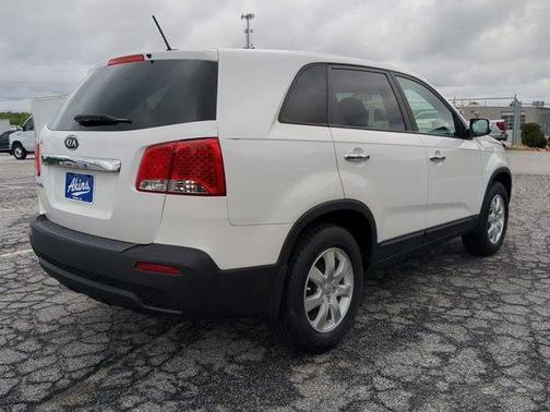2013 Kia Sorento LX
