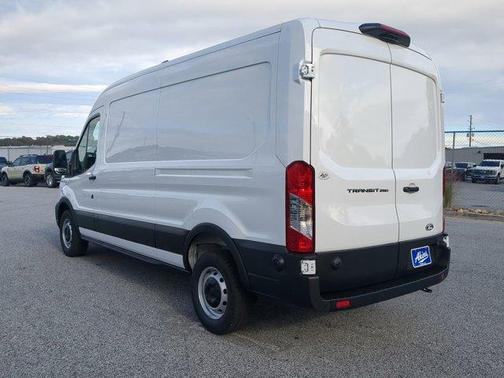 2026 Ford Transit-250 148 WB Medium Roof Cargo