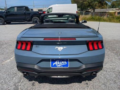 2025 Ford Mustang EcoBoost Premium