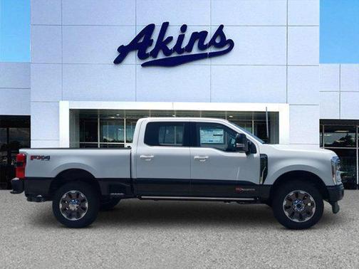 2025 Ford F-350 King Ranch