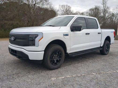 2025 Ford F-150 Lightning XLT