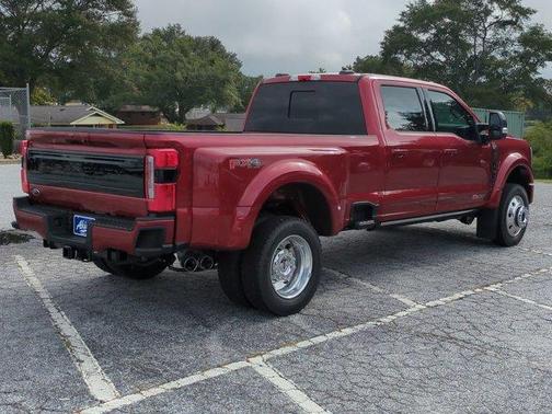 2025 Ford F-450 Platinum